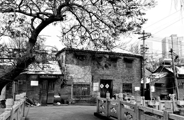 1744337172811224.jpg 涵西街03.jpg